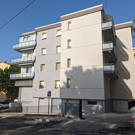 Appartamento Zona Grazie Анкона Екстериор снимка